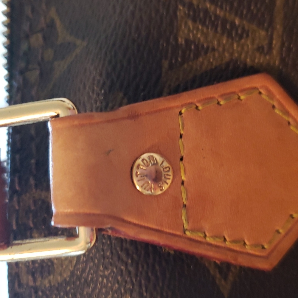 Purse - Picture 3 of 9